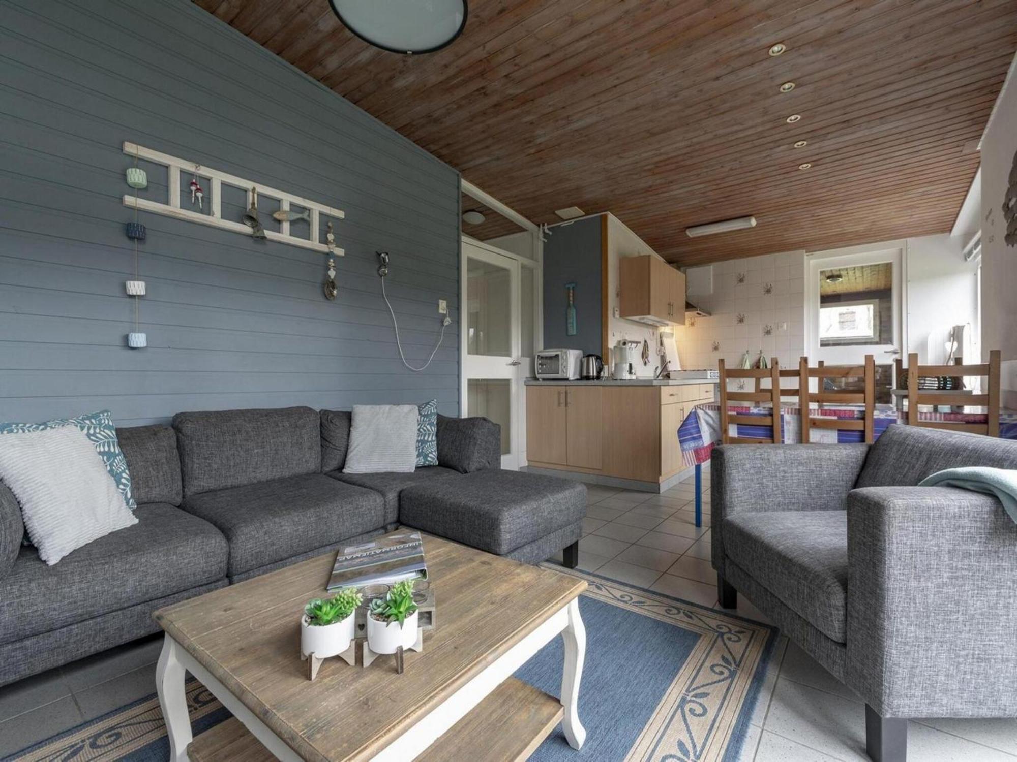 Stylish Beachside Bungalow With Patio Sint Maartensvlotbrug Eksteriør bilde
